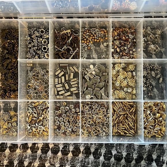 Beads - Picture 6 of 16